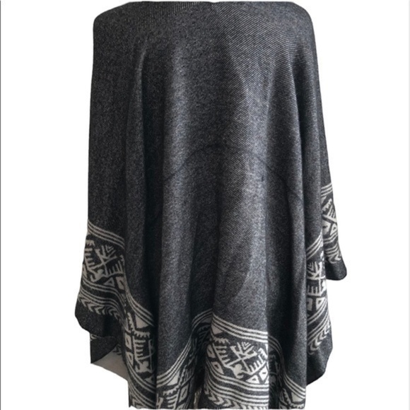 Elan cape/poncho/shawl ONE SIZE - Picture 2 of 9